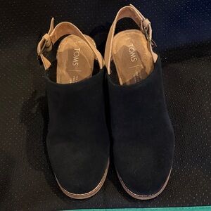 TOMS Women's Black Suede Mules with Tan Accents